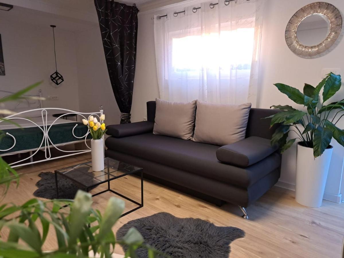 Studio Apartman Maris Apartment Задар Екстериор снимка