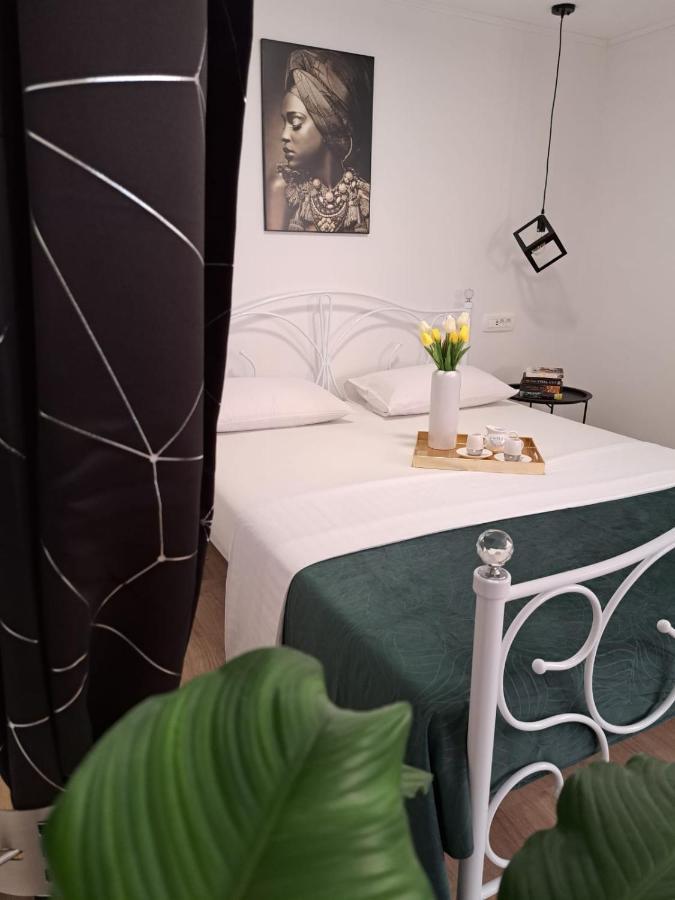 Studio Apartman Maris Apartment Задар Екстериор снимка